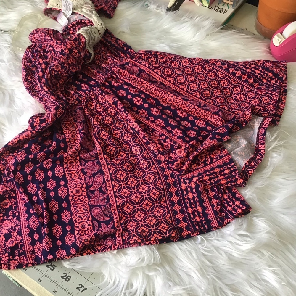 Girls cold shoulder romper - Picture 4 of 6